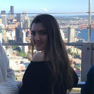 Meet your Posher, Erika